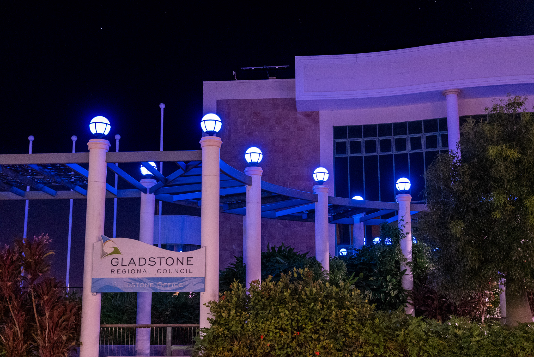 101 Goondoon in Blue WEB-3.jpg