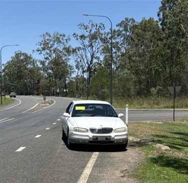 Item 271 Abandoned Vehicle Holden Statesmen