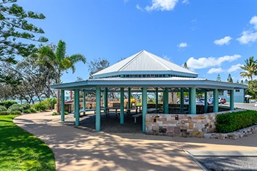 Millennium Esplanade 