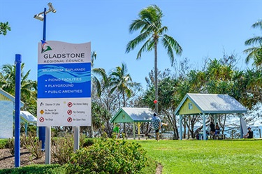 Millennium Esplanade 