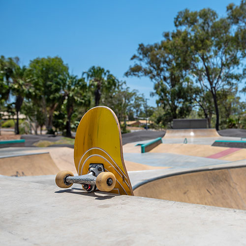 GRC Stock image: Bray Park, Boyne Island - Skate park, board at park